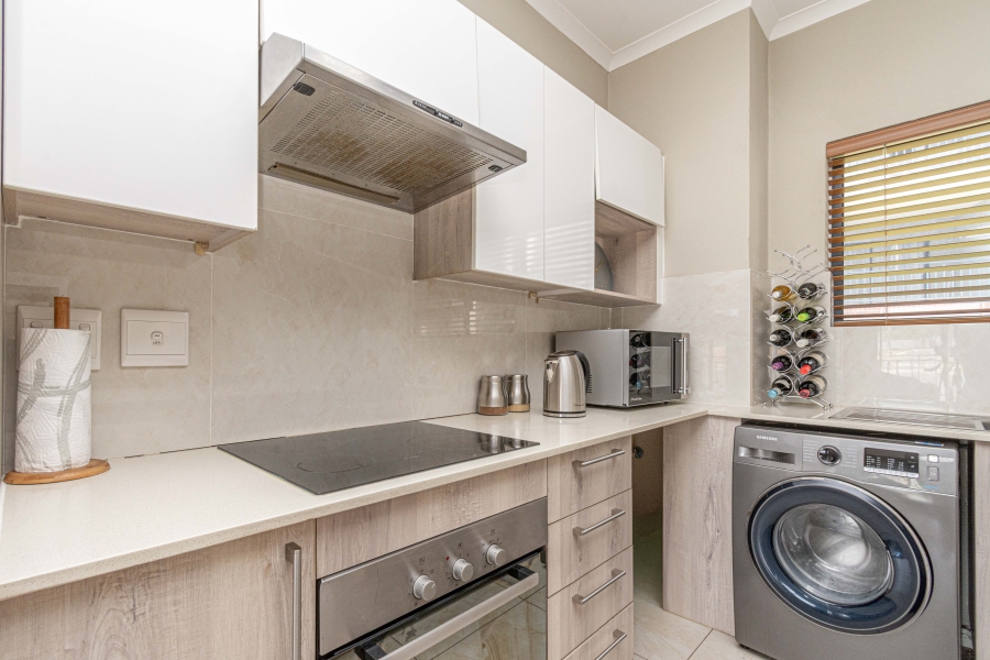 2 Bedroom Property for Sale in North Riding Gauteng