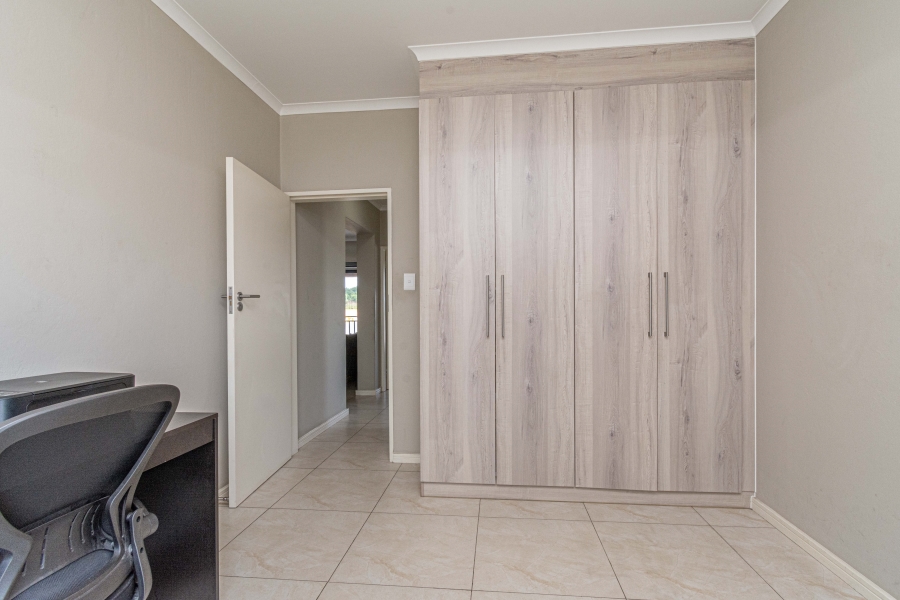 2 Bedroom Property for Sale in North Riding Gauteng