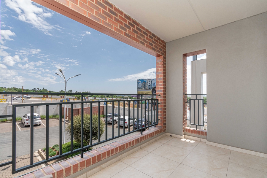 2 Bedroom Property for Sale in North Riding Gauteng