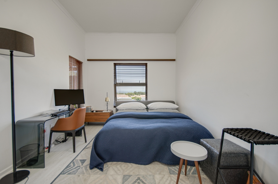 2 Bedroom Property for Sale in Bryanston Gauteng