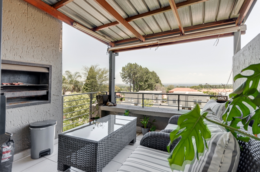 2 Bedroom Property for Sale in Bryanston Gauteng