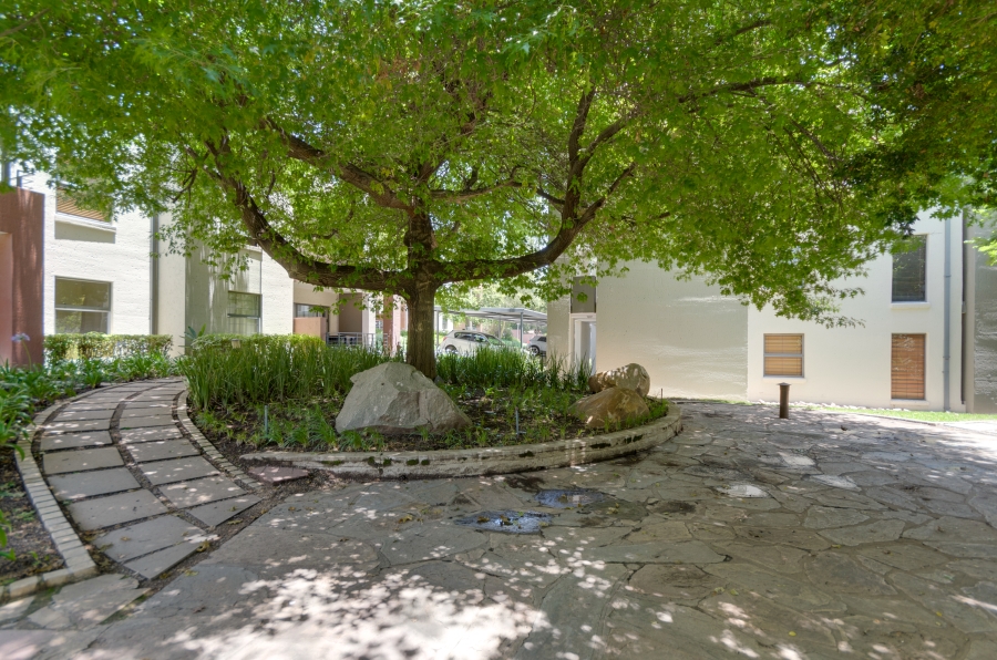 2 Bedroom Property for Sale in Bryanston Gauteng