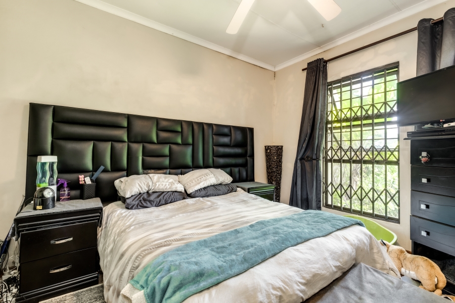 2 Bedroom Property for Sale in Broadacres Gauteng