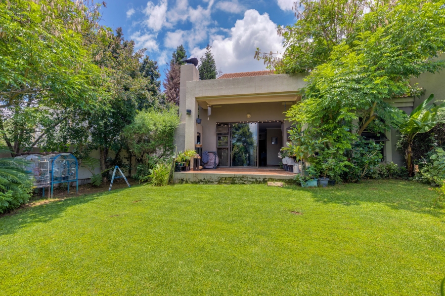 2 Bedroom Property for Sale in Broadacres Gauteng