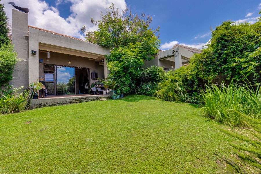 2 Bedroom Property for Sale in Broadacres Gauteng