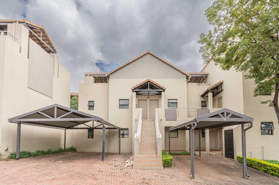 1 Bedroom Property for Sale in Lonehill Gauteng