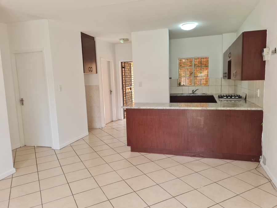 2 Bedroom Property for Sale in Honeypark Gauteng