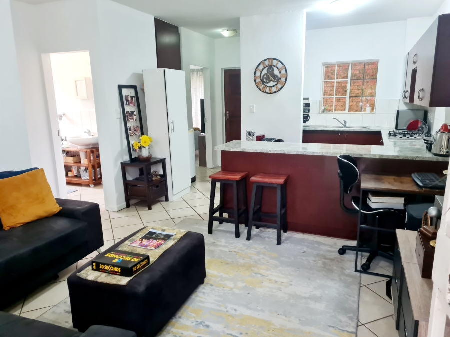 2 Bedroom Property for Sale in Honeypark Gauteng