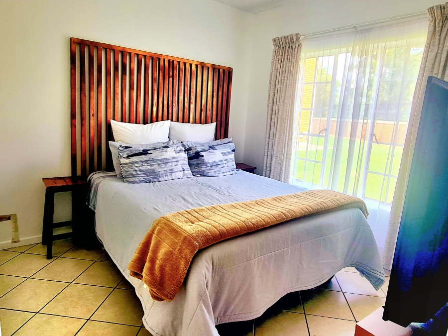 2 Bedroom Property for Sale in Honeypark Gauteng