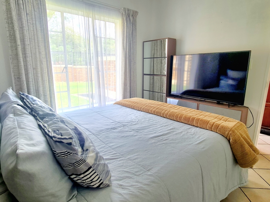 2 Bedroom Property for Sale in Honeypark Gauteng