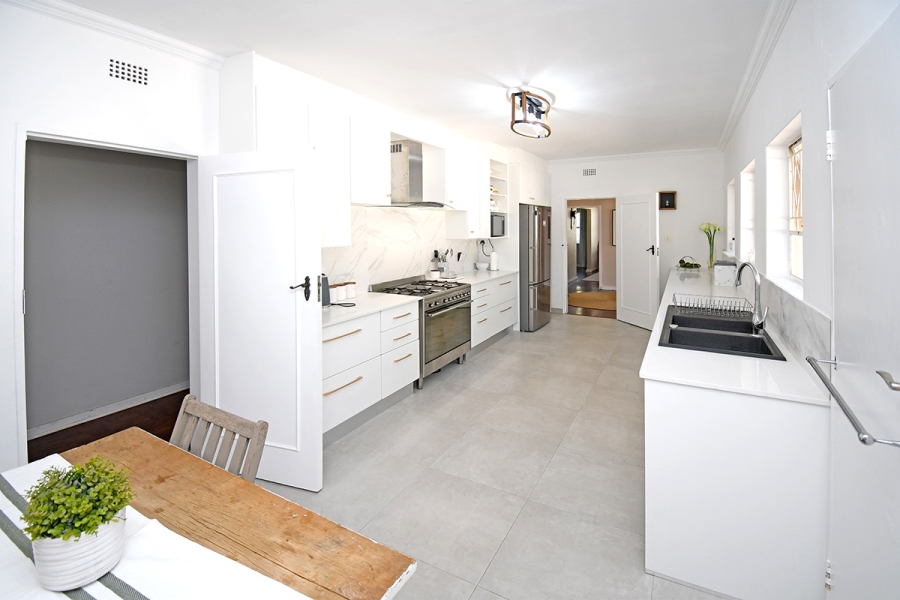 4 Bedroom Property for Sale in Beverley Gardens Gauteng