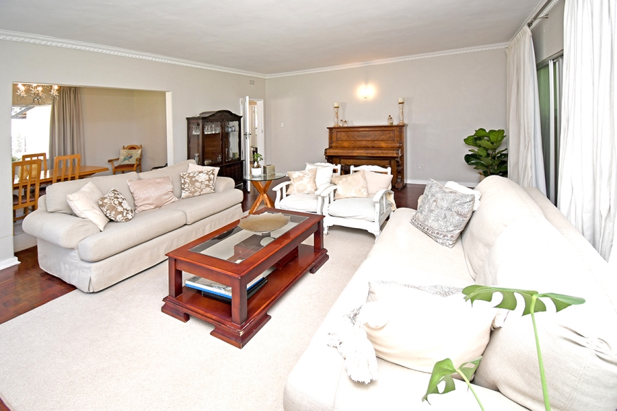 4 Bedroom Property for Sale in Beverley Gardens Gauteng