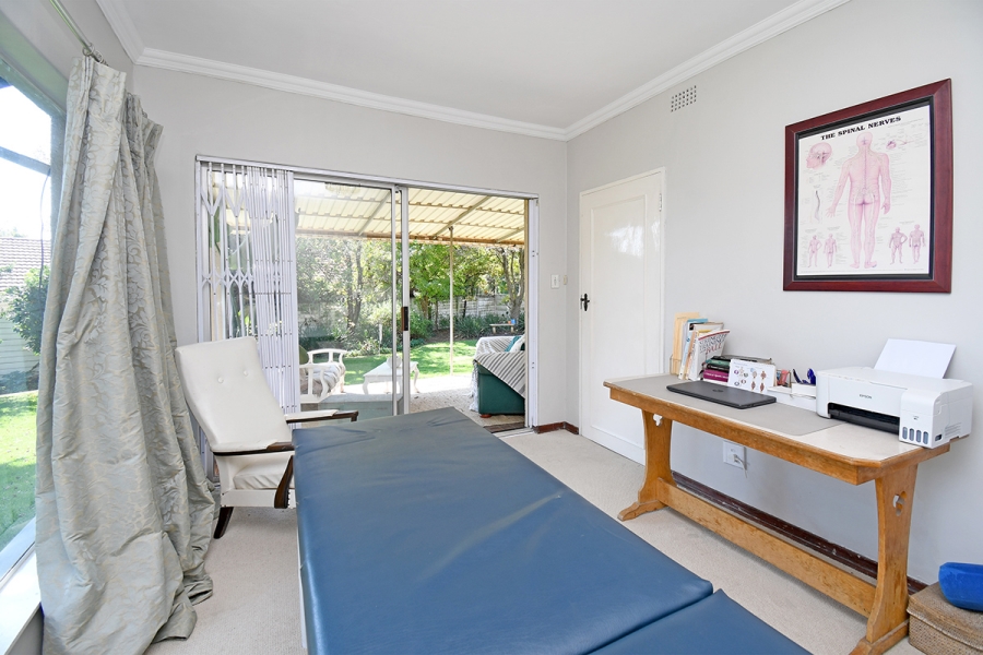 4 Bedroom Property for Sale in Beverley Gardens Gauteng