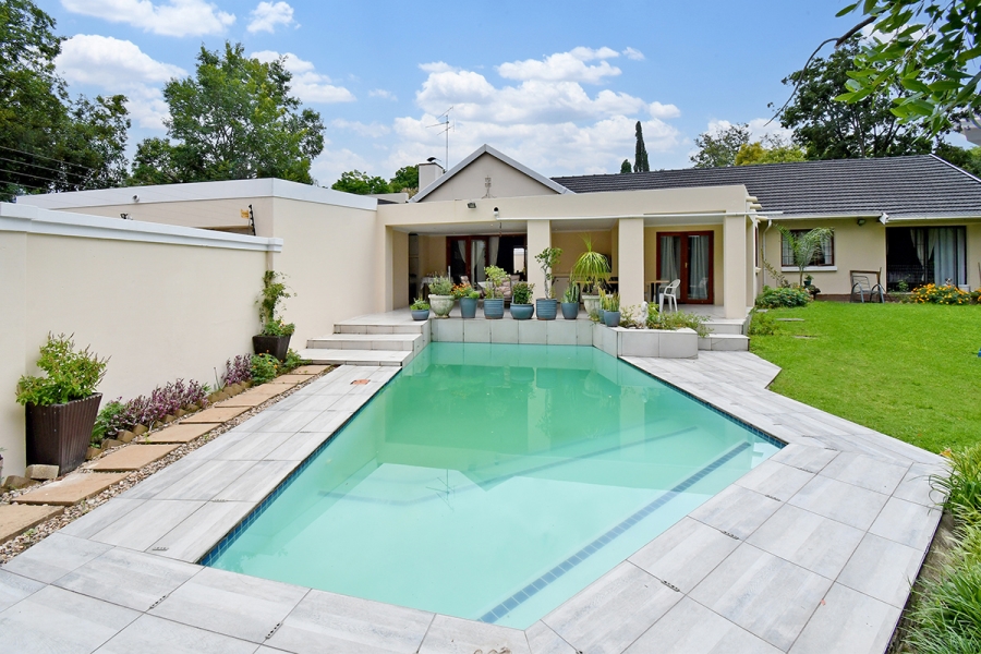 3 Bedroom Property for Sale in Bryanston Gauteng