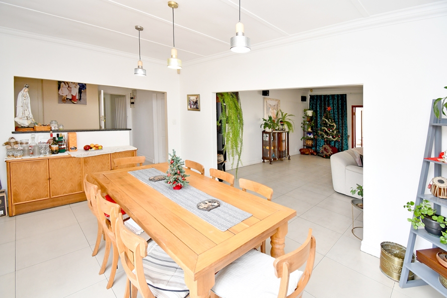 3 Bedroom Property for Sale in Bryanston Gauteng