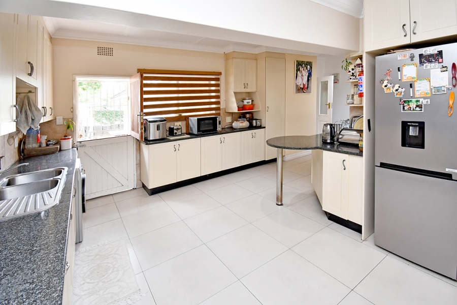 3 Bedroom Property for Sale in Bryanston Gauteng