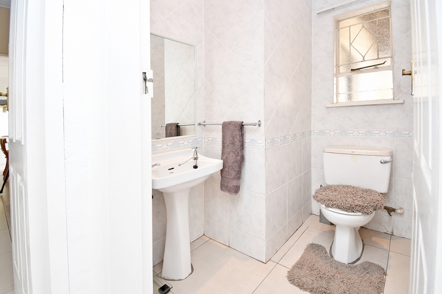 3 Bedroom Property for Sale in Bryanston Gauteng