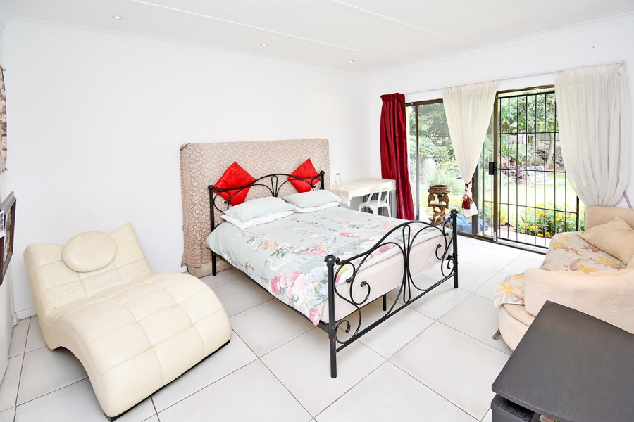 3 Bedroom Property for Sale in Bryanston Gauteng