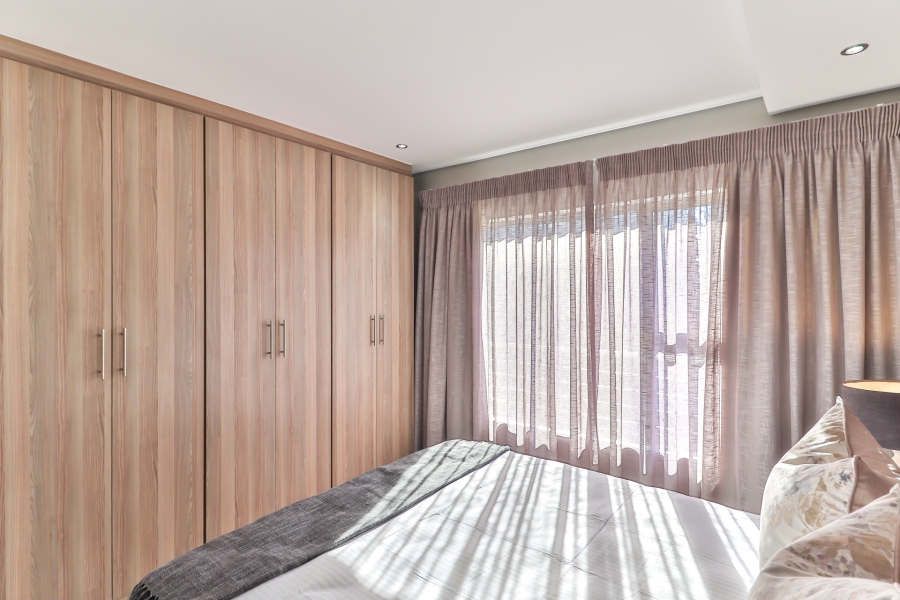 To Let 2 Bedroom Property for Rent in Broadacres Gauteng