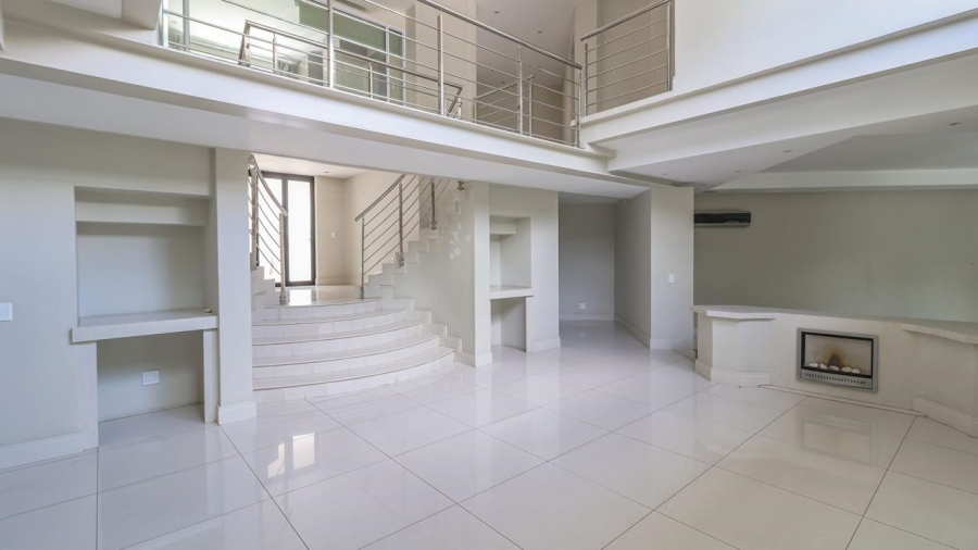 5 Bedroom Property for Sale in Hurlingham Gauteng