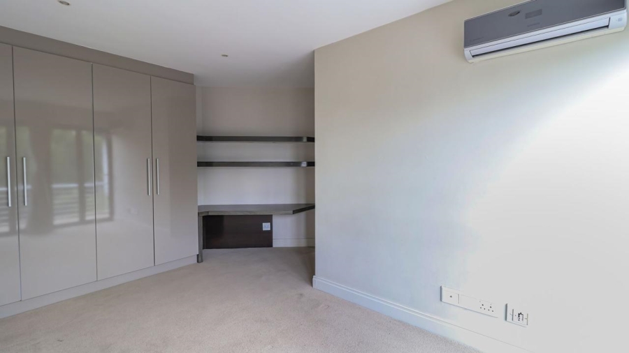 5 Bedroom Property for Sale in Hurlingham Gauteng