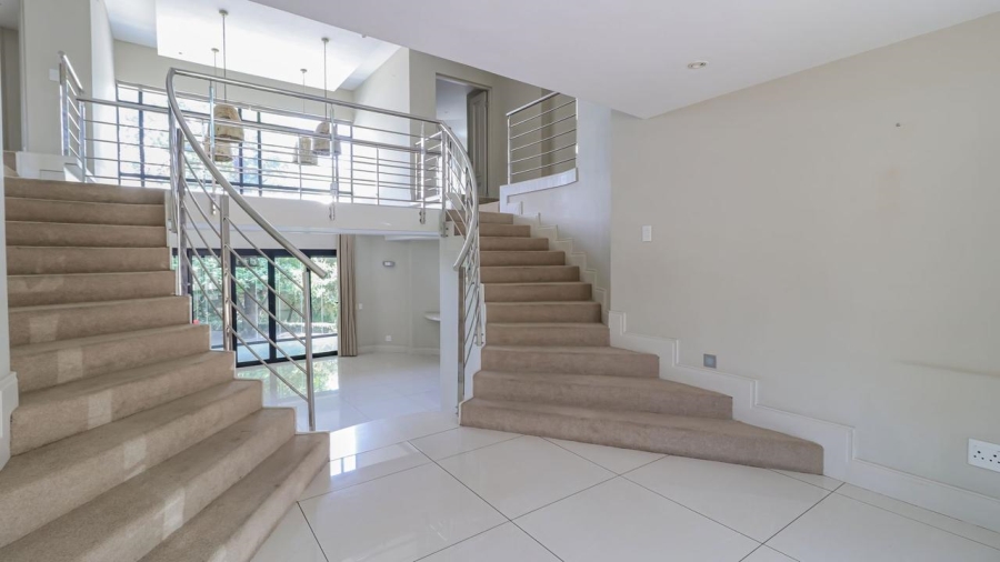 5 Bedroom Property for Sale in Hurlingham Gauteng