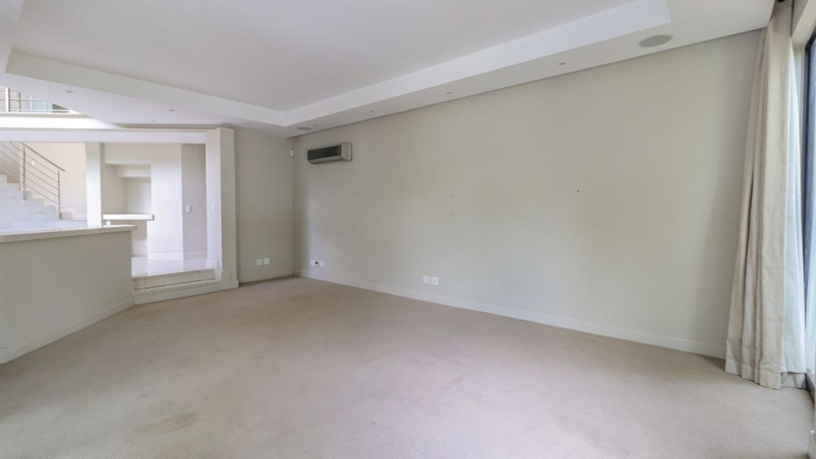 5 Bedroom Property for Sale in Hurlingham Gauteng