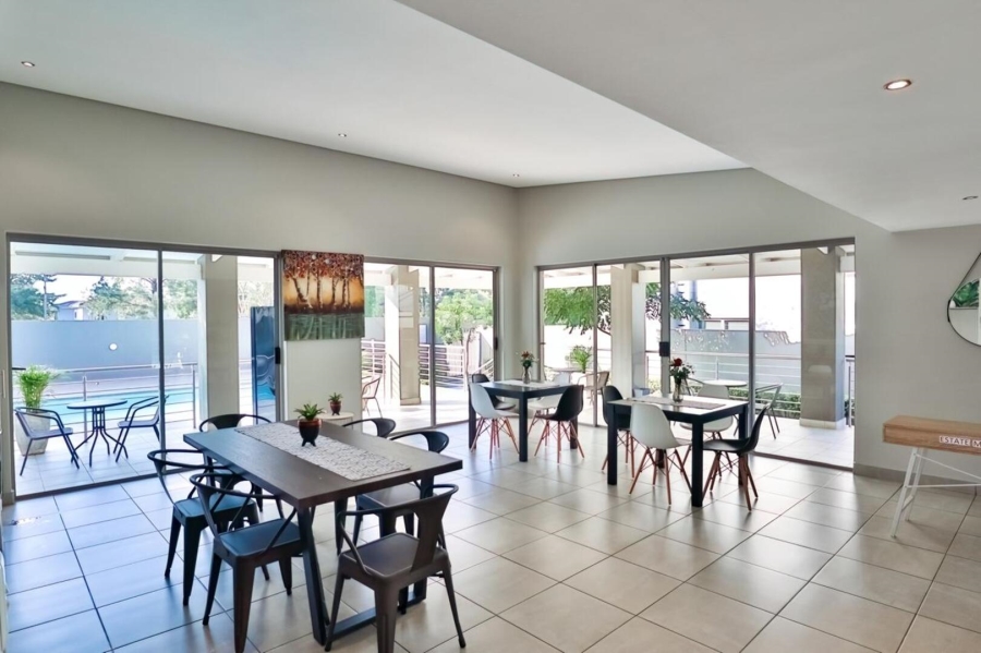 To Let 2 Bedroom Property for Rent in Broadacres Gauteng