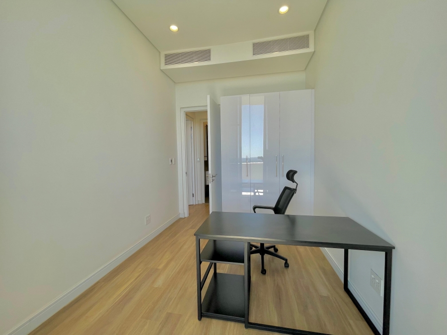 To Let 2 Bedroom Property for Rent in Illovo Gauteng