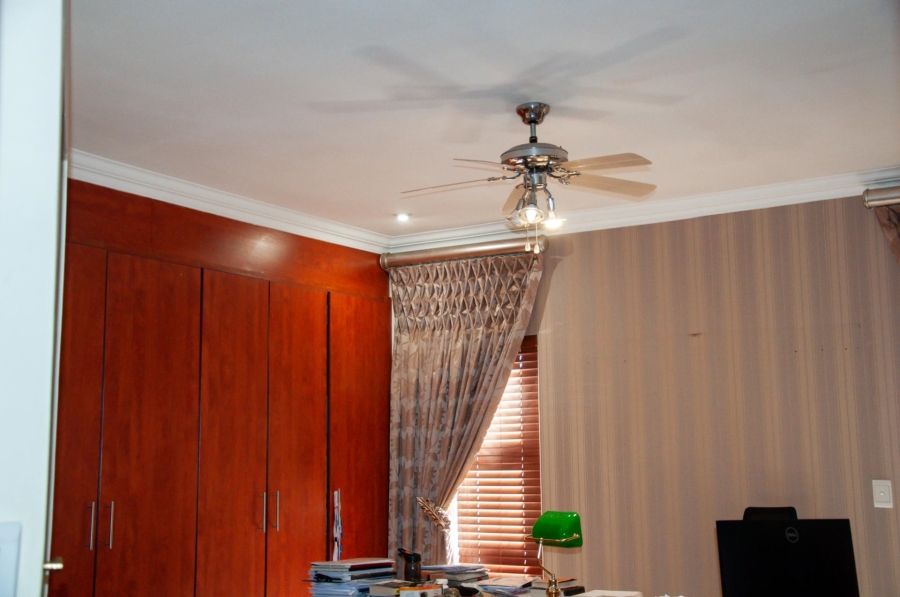 To Let 4 Bedroom Property for Rent in Carlswald Gauteng