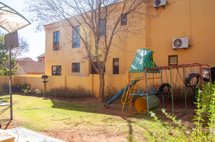 To Let 4 Bedroom Property for Rent in Carlswald Gauteng