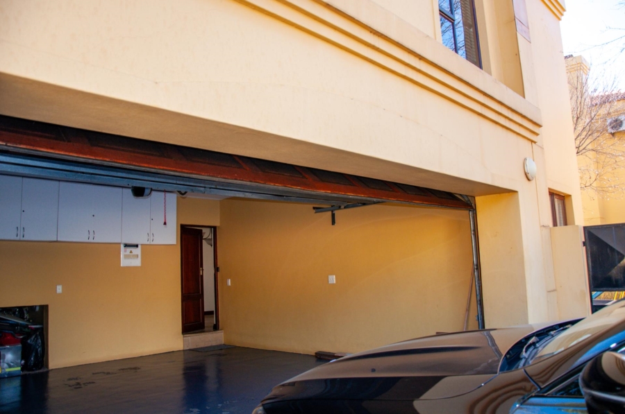 To Let 4 Bedroom Property for Rent in Carlswald Gauteng