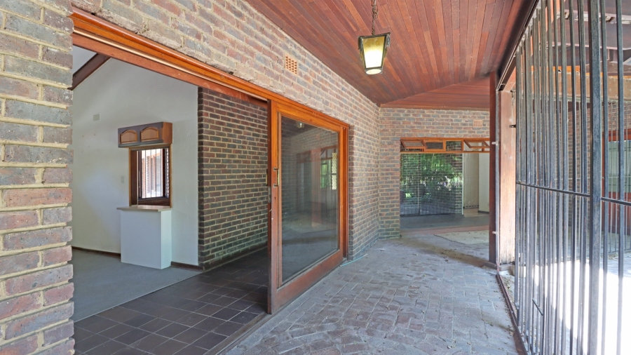 4 Bedroom Property for Sale in Kyalami Ah Gauteng