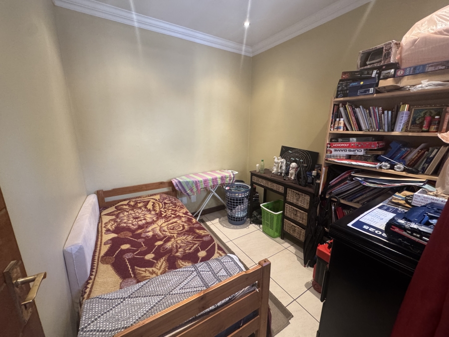 4 Bedroom Property for Sale in Thatchfield Hills Gauteng