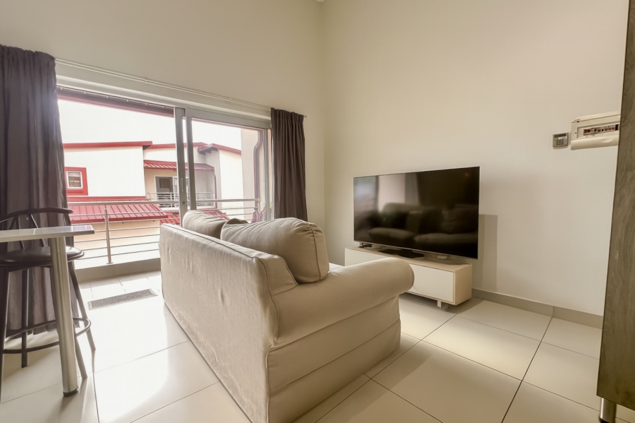 1 Bedroom Property for Sale in Magaliessig Gauteng