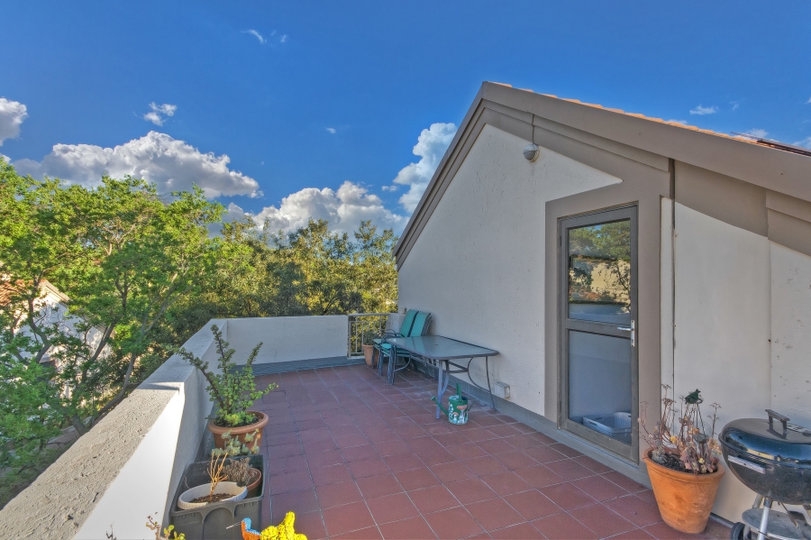 3 Bedroom Property for Sale in Sunninghill Gauteng