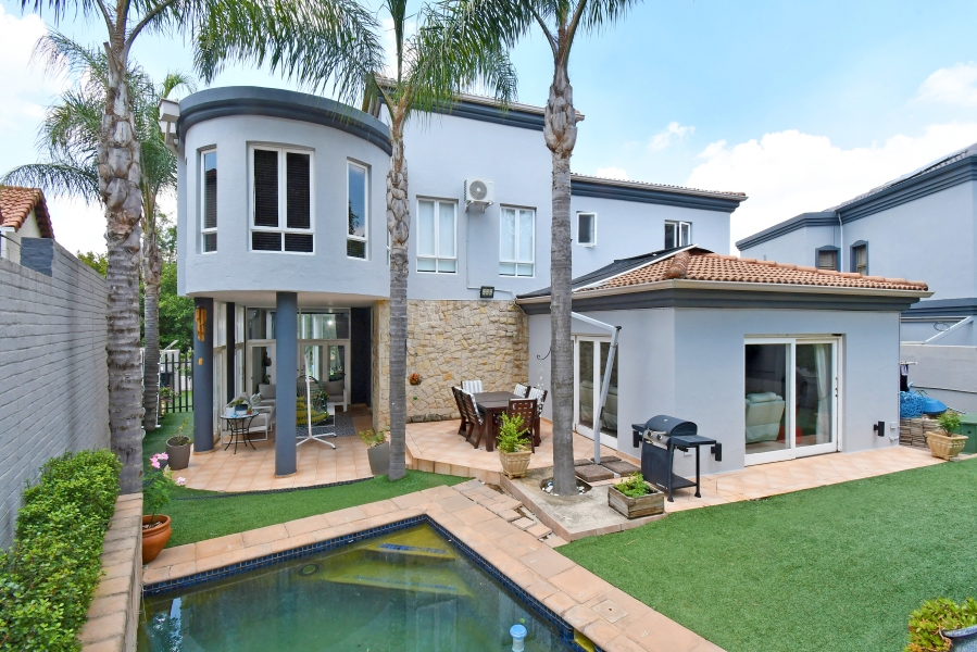 4 Bedroom Property for Sale in Kyalami Estates Gauteng