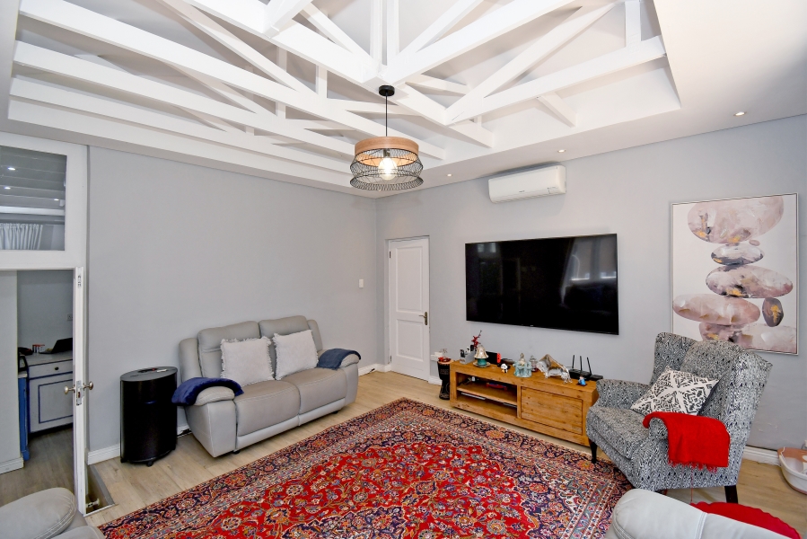 4 Bedroom Property for Sale in Kyalami Estates Gauteng