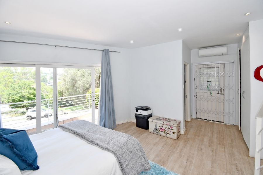 4 Bedroom Property for Sale in Kyalami Estates Gauteng