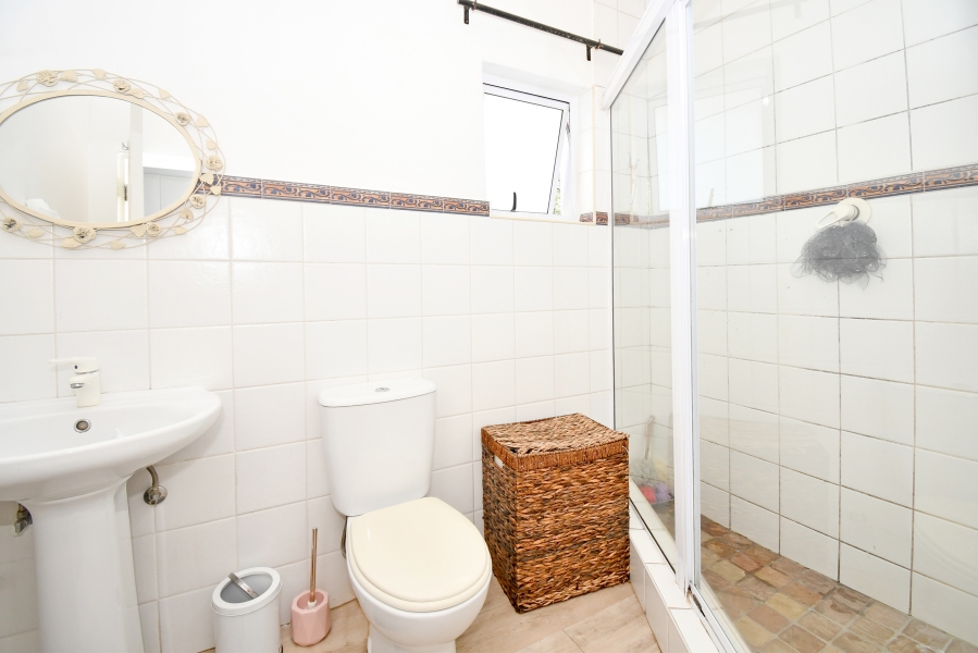 4 Bedroom Property for Sale in Kyalami Estates Gauteng