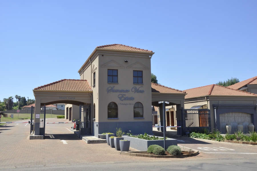 5 Bedroom Property for Sale in Three Rivers Gauteng
