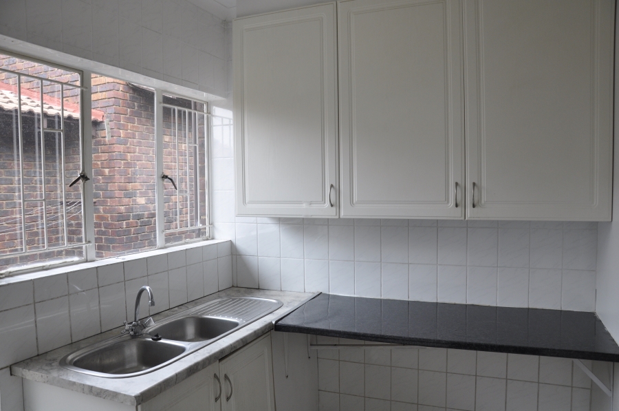 3 Bedroom Property for Sale in Buccleuch Gauteng