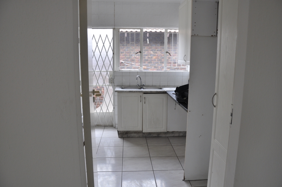 3 Bedroom Property for Sale in Buccleuch Gauteng