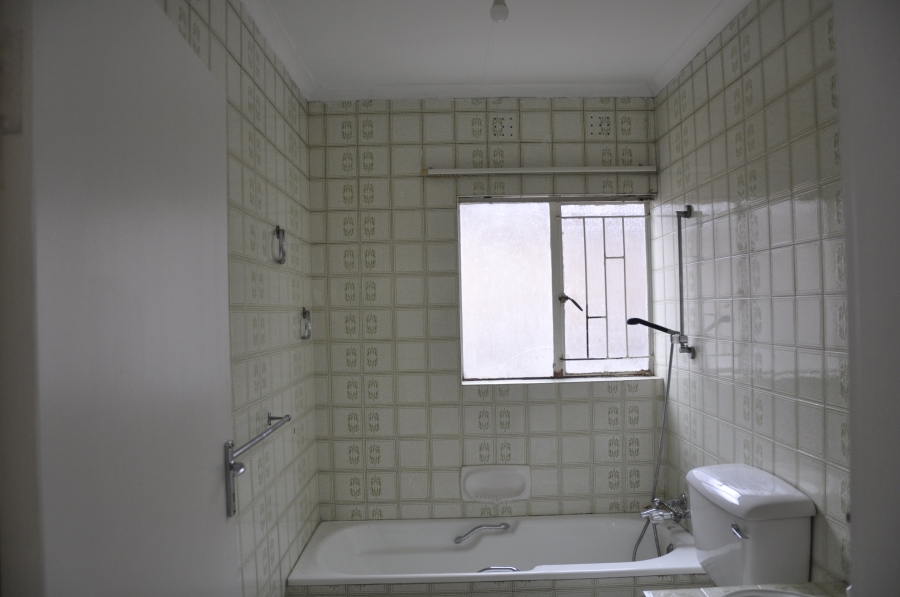 3 Bedroom Property for Sale in Buccleuch Gauteng