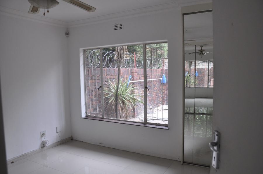 3 Bedroom Property for Sale in Buccleuch Gauteng