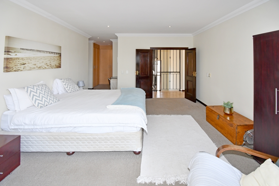 4 Bedroom Property for Sale in Lonehill Gauteng