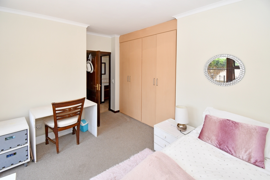 4 Bedroom Property for Sale in Lonehill Gauteng