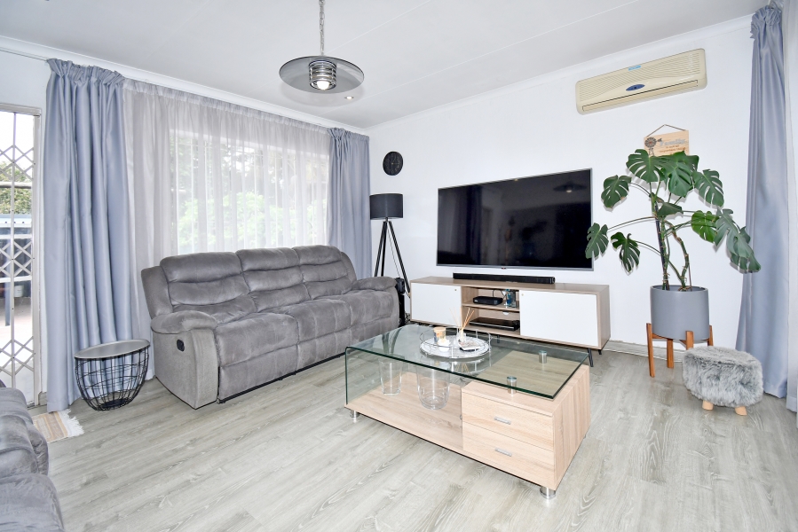 3 Bedroom Property for Sale in Vorna Valley Gauteng