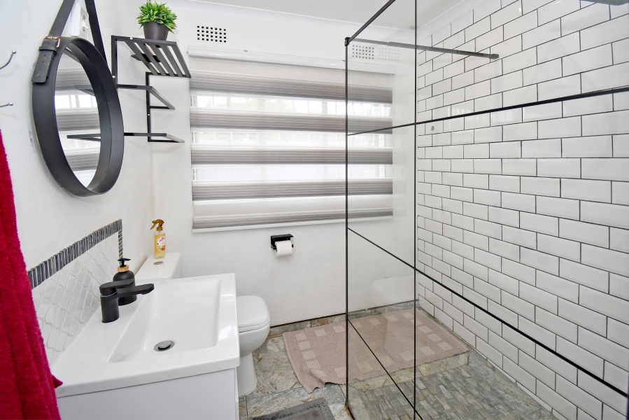 3 Bedroom Property for Sale in Vorna Valley Gauteng