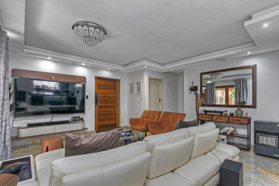 3 Bedroom Property for Sale in Carlswald Gauteng